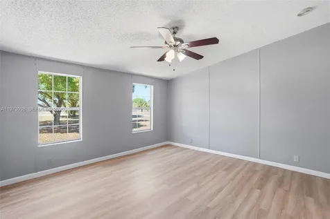 1446 Seminole Avenue Other City - In The State Of Florida FL 33935