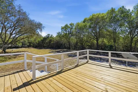 1446 Seminole Avenue Other City - In The State Of Florida FL 33935