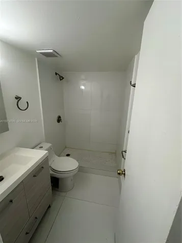 10839 NW 7th Street Miami FL 33172