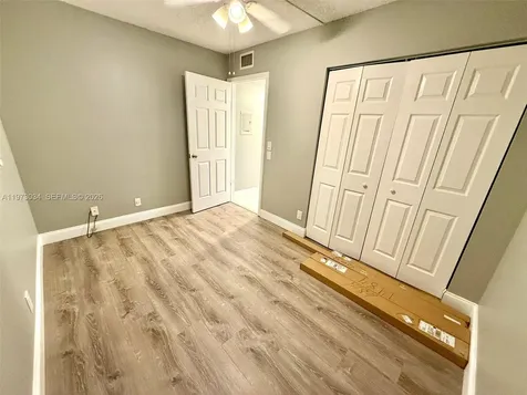 5220 Las Verdes Circle Delray Beach FL 33484