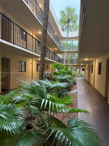 5220 Las Verdes Circle Delray Beach FL 33484
