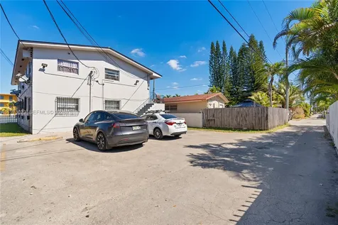 6406 W Flagler Street Miami FL 33144