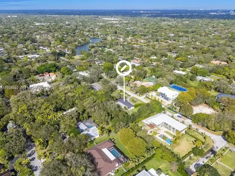 6440 SW 129th Terrace Pinecrest FL 33156