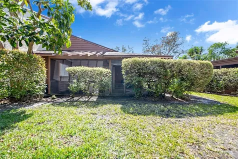 6185 Live Oak Court Tamarac FL 33319