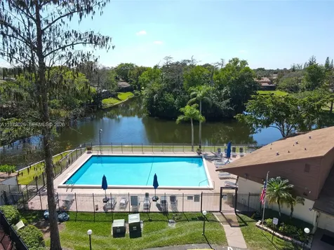 6185 Live Oak Court Tamarac FL 33319