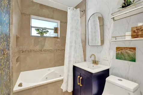609 SW 2nd Avenue Hallandale Beach FL 33009