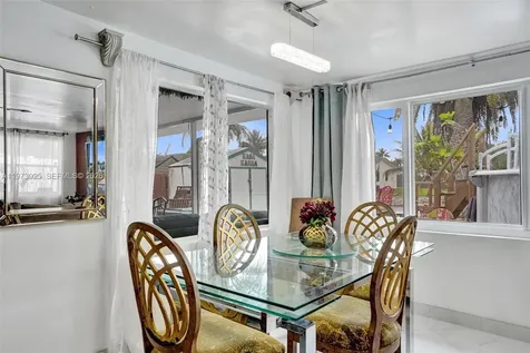 609 SW 2nd Avenue Hallandale Beach FL 33009