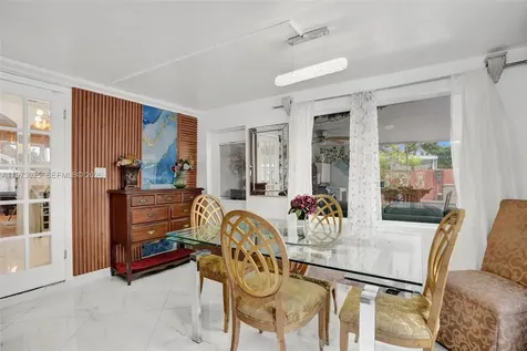 609 SW 2nd Avenue Hallandale Beach FL 33009
