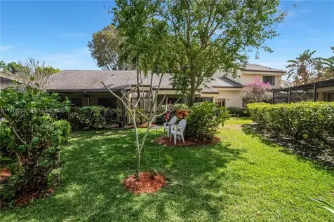 349 NW 94th Terrace Plantation FL 33324