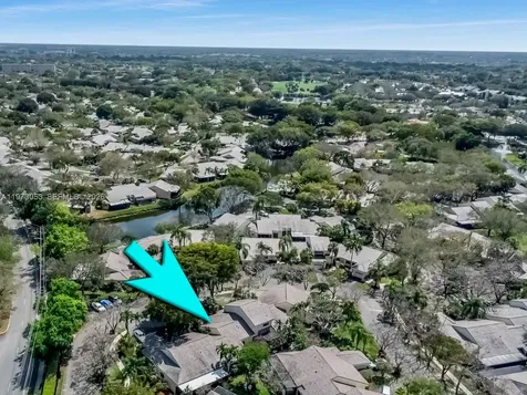 349 NW 94th Terrace Plantation FL 33324