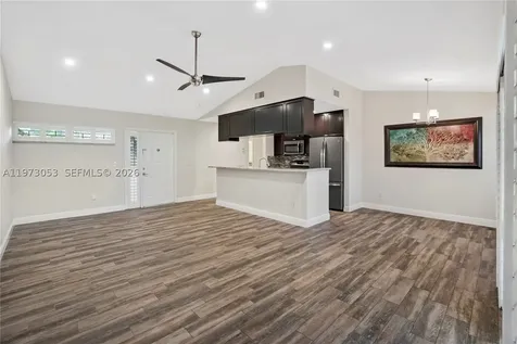 349 NW 94th Terrace Plantation FL 33324