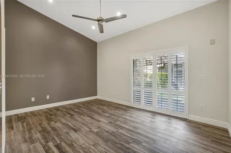 349 NW 94th Terrace Plantation FL 33324
