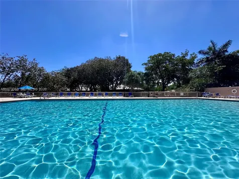 349 NW 94th Terrace Plantation FL 33324