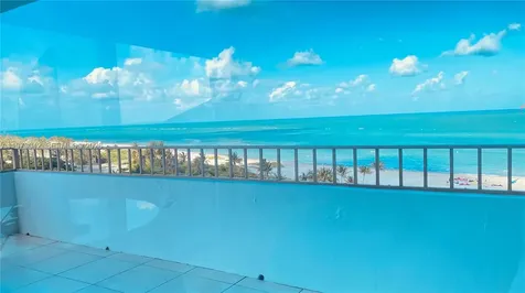 177 Ocean Lane Drive Key Biscayne FL 33149