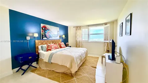 177 Ocean Lane Drive Key Biscayne FL 33149