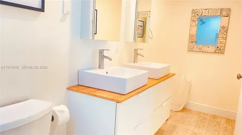 177 Ocean Lane Drive Key Biscayne FL 33149