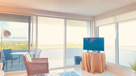 177 Ocean Lane Drive Key Biscayne FL 33149
