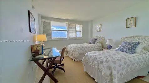 177 Ocean Lane Drive Key Biscayne FL 33149