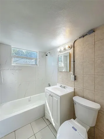 2408 NW 8th Street Pompano Beach FL 33069