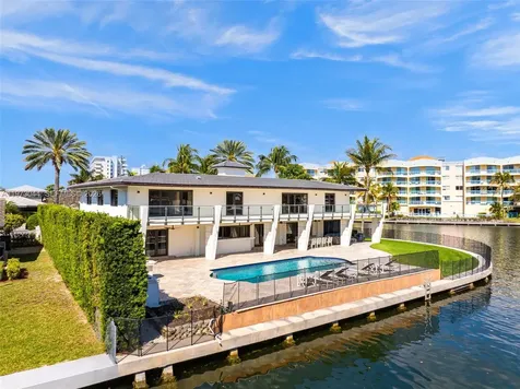 501 Hibiscus Drive Hallandale Beach FL 33009