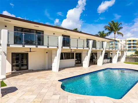 501 Hibiscus Drive Hallandale Beach FL 33009
