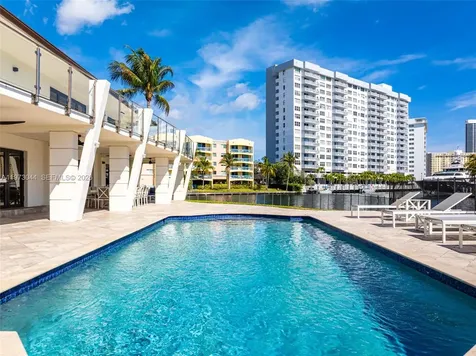 501 Hibiscus Drive Hallandale Beach FL 33009