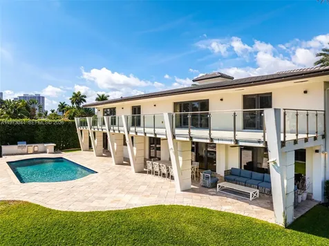 501 Hibiscus Drive Hallandale Beach FL 33009