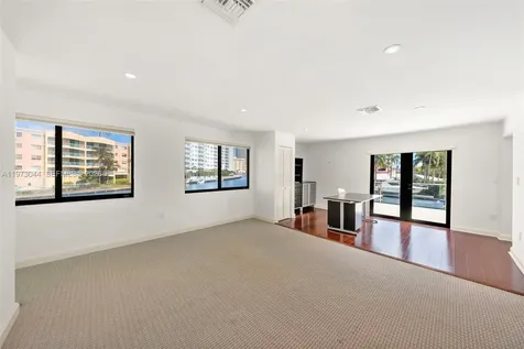501 Hibiscus Drive Hallandale Beach FL 33009