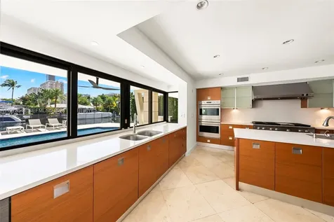 501 Hibiscus Drive Hallandale Beach FL 33009