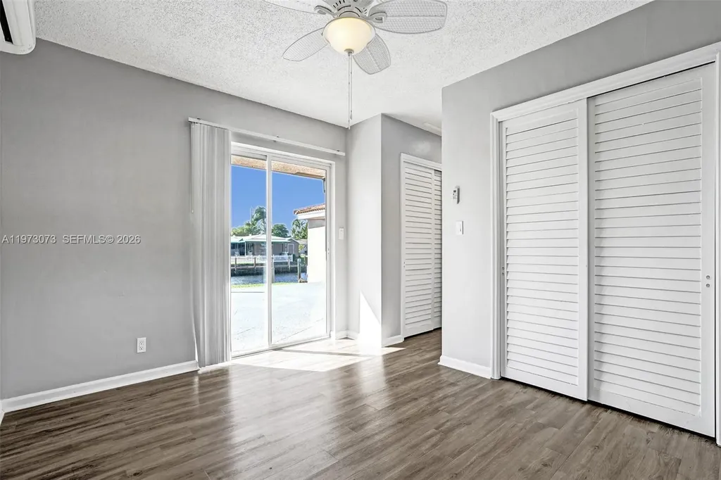 949 SE 10th Court Pompano Beach FL 33060