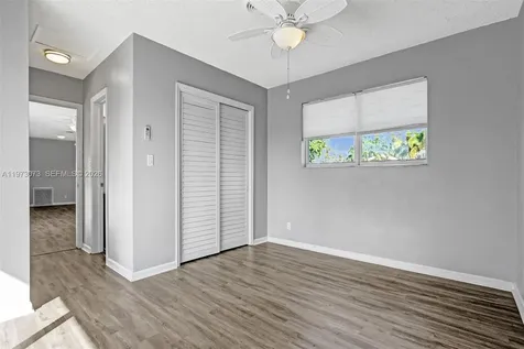 949 SE 10th Court Pompano Beach FL 33060