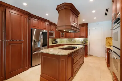 7322 Vistalmar Street South Miami FL 33143