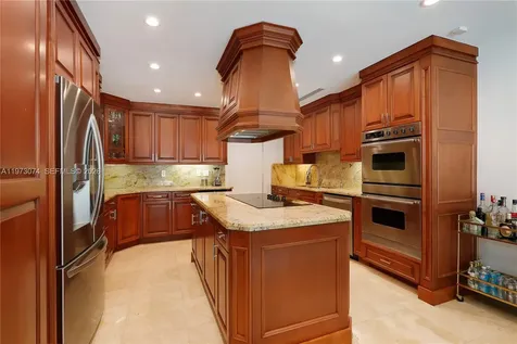 7322 Vistalmar Street South Miami FL 33143