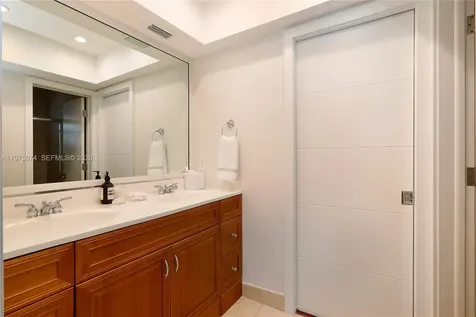 7322 Vistalmar Street South Miami FL 33143