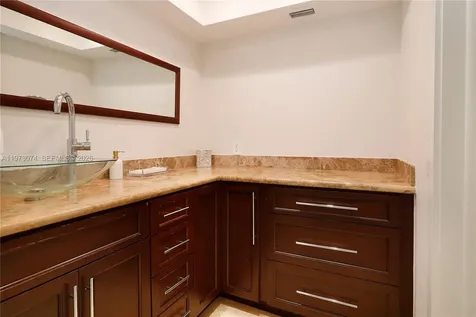 7322 Vistalmar Street South Miami FL 33143
