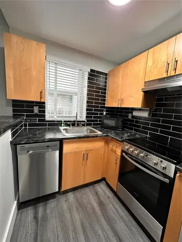 1542 Drexel Avenue Miami Beach FL 33139