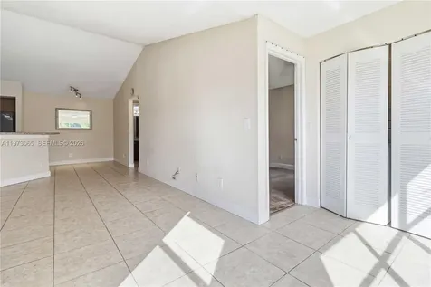 12760 Vista Isle Sunrise FL 33325
