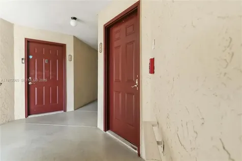 12760 Vista Isle Sunrise FL 33325