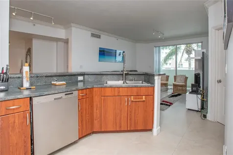 9172 NE Collins Avenue Surfside FL 33154