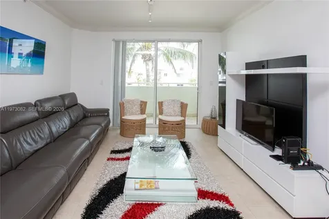 9172 NE Collins Avenue Surfside FL 33154