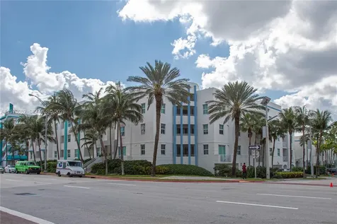 9172 NE Collins Avenue Surfside FL 33154