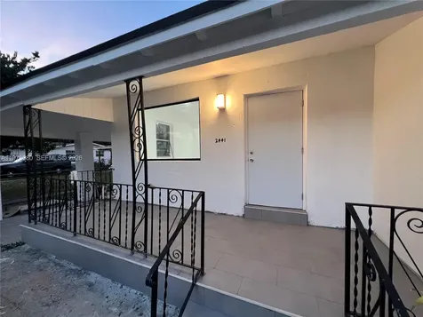 2441 NW 32nd Street Miami FL 33142