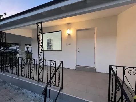 2441 NW 32nd Street Miami FL 33142