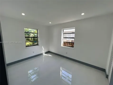 2441 NW 32nd Street Miami FL 33142