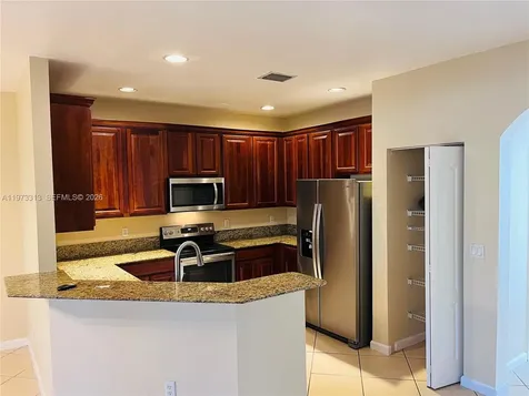 7009 Romana Way Other City - In The State Of Florida FL 34119