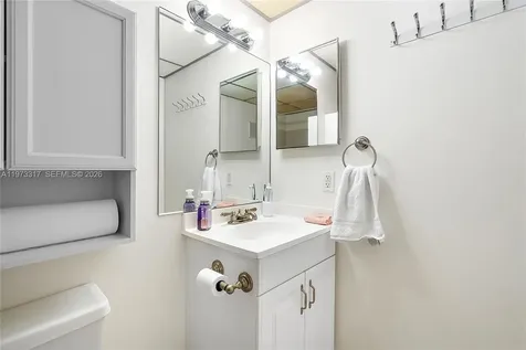 10715 W Clairmont Circle Tamarac FL 33321