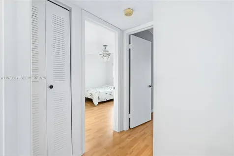 10715 W Clairmont Circle Tamarac FL 33321