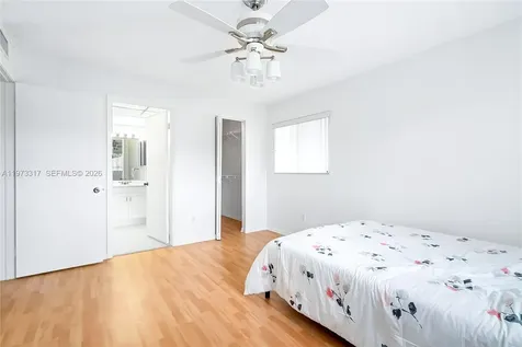 10715 W Clairmont Circle Tamarac FL 33321