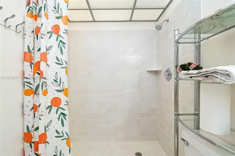 10715 W Clairmont Circle Tamarac FL 33321