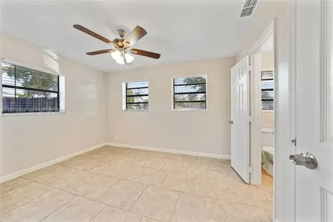 4721 NW 12th Street Lauderhill FL 33313